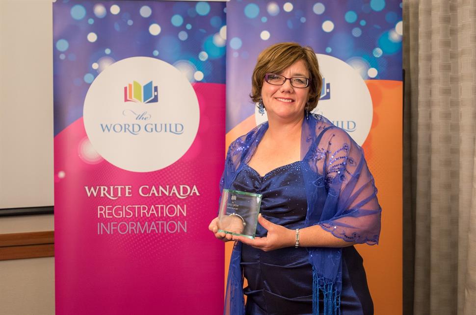 jenny-svetec---word-guild-awards-2015ff754a6cb2cf645badfcff00009d593a