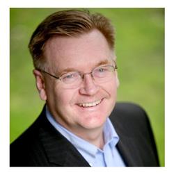 dave-wells-professional-green-with-white-borderd85a546cb2cf645badfcff00009d593a