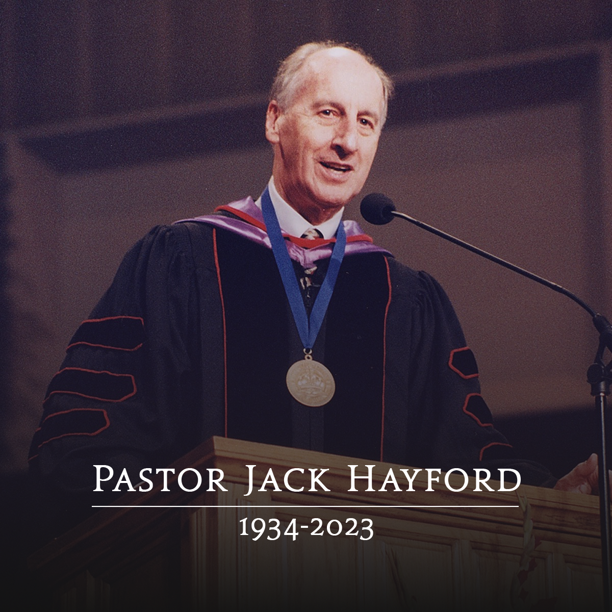 Photo of Jack Hayford.