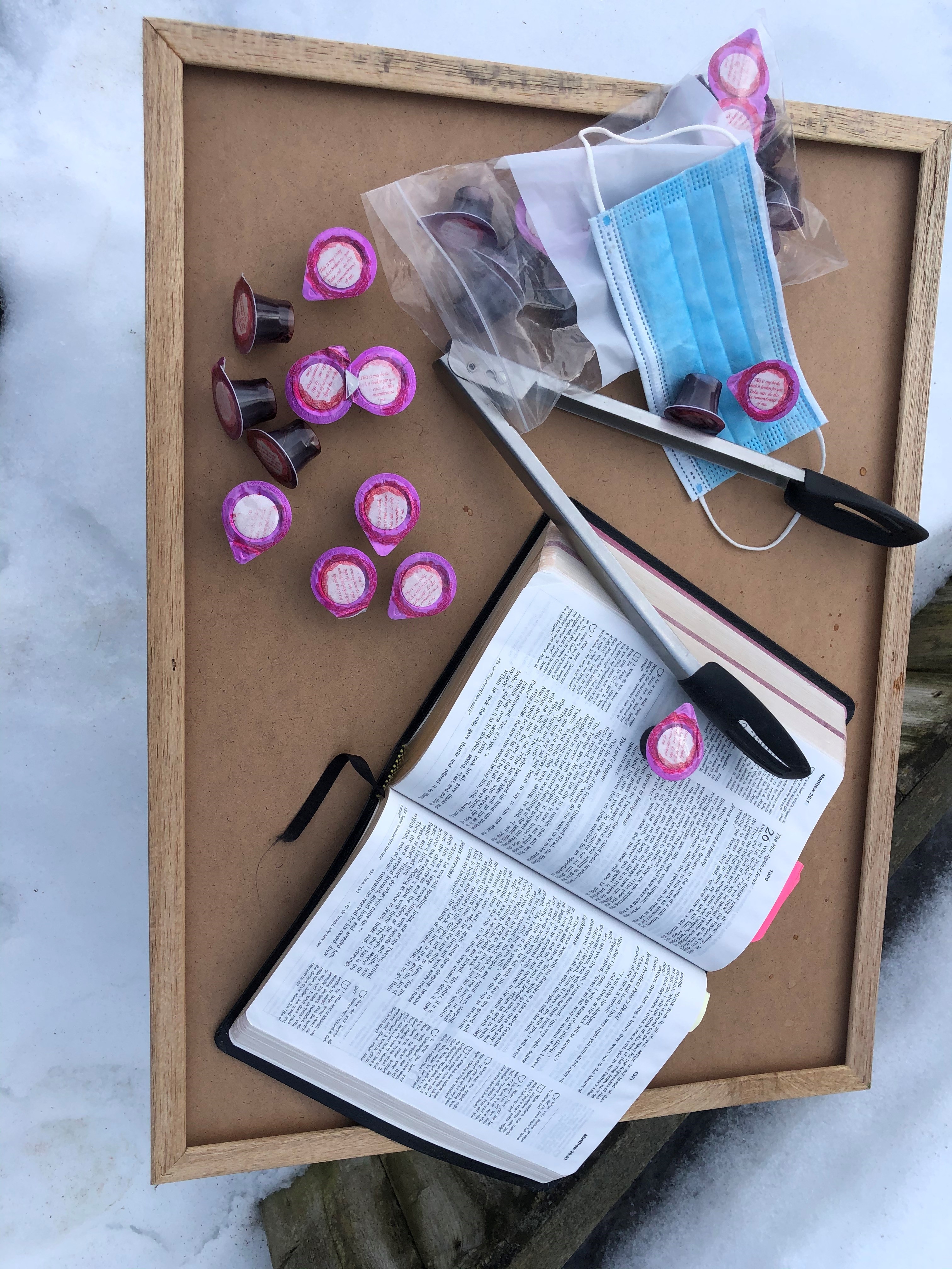 Rotated Bob Gal - Communion during COVID pic - This is Good News story Rotated Bob Gal - Communion during COVID pic - This is Good News story